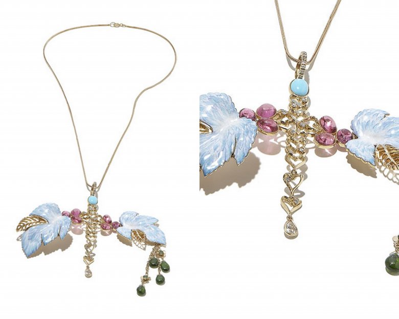 Naszyjnik “Anioł”, porcelanowe skrzydła, ręcznie malowane (atelier dla Dior i Van Cleef&Arpels), różowe turmaliny, turkusy, brylanty, 18k złoto. Naszyjnik na zamówienie, cena powyżej 80 000 pln