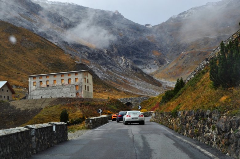 Imponująca północna brama Stelvio