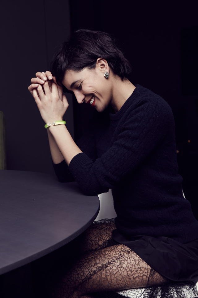 Unikaty od Alexis Bittar (tylko 3 bransoletki w Europie!), sukienka z siateczki od MMC