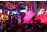 Migawki ze szczecińskiej "Przeprowadzki" - inicjatywy artystyczno-kulturalnej, wspominającej wypędzenie ludności żydowskiej z Niebuszewa - Lejbuszewa