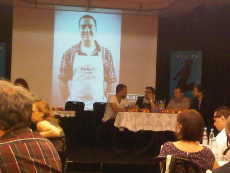 z konferencji - klub Mamele, 22 sierpnia 2012.