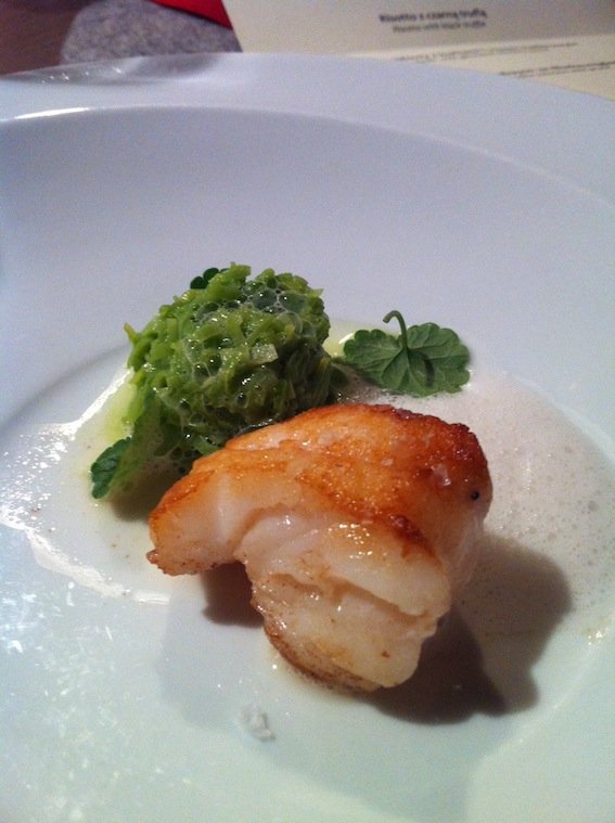 Diabeł morski z wędzonym mlekiem – zaskakująco udane połączenie.