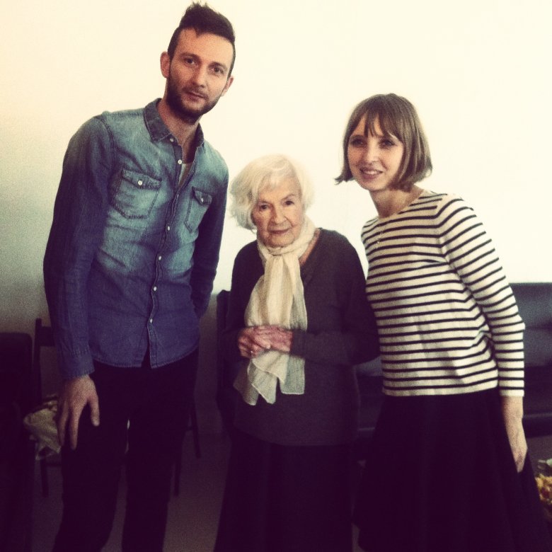 pamiątkowe zdjęcie z sesji (od lewej Marcin Brylski, Danuta Szaflarska, Dominika Zasłona-Dukielska)