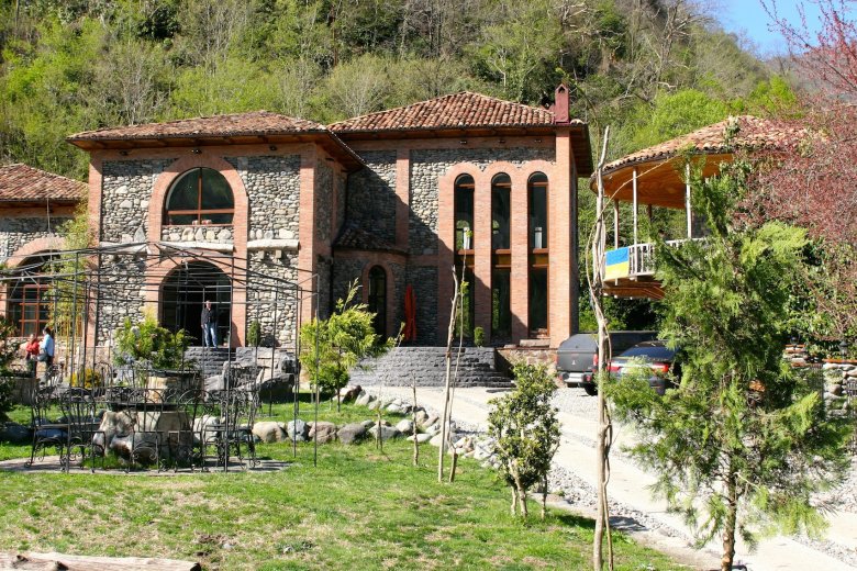 Przydrożna gospoda w Adżarii.