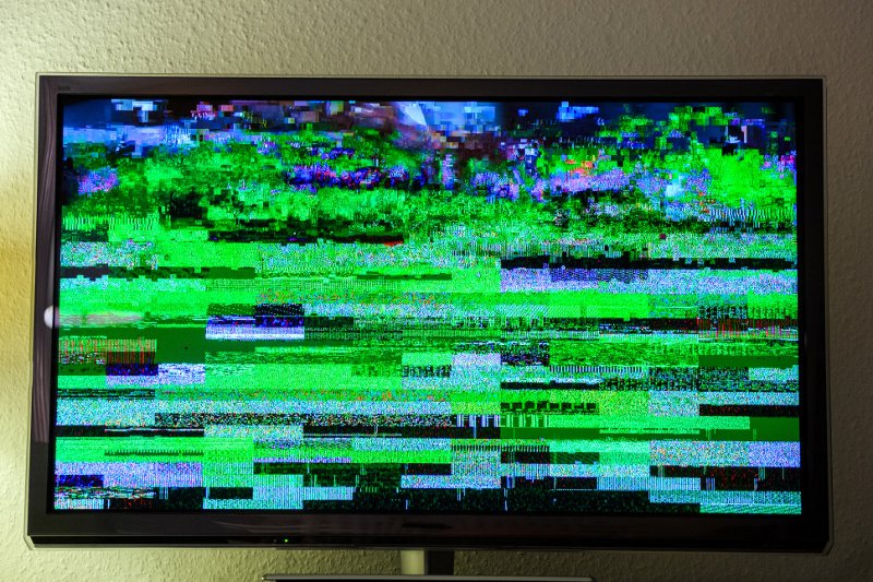 W Lipcu Cena Telewizora Wynosiła 2000 Zł We Wrześniu Czemu telewizja naziemna się zacina? Oto przyczyny | naTemat.pl