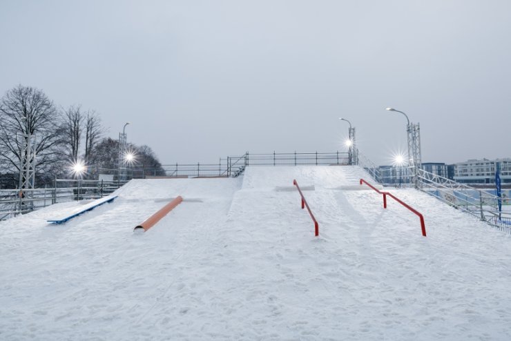 Snowpark będzie czynny przypuszczalnie aż do 12 marca. Amatorzy ekstremalnych sportów zimowych mają więc wiele tygodni, by czerpać z niego to, co najlepsze