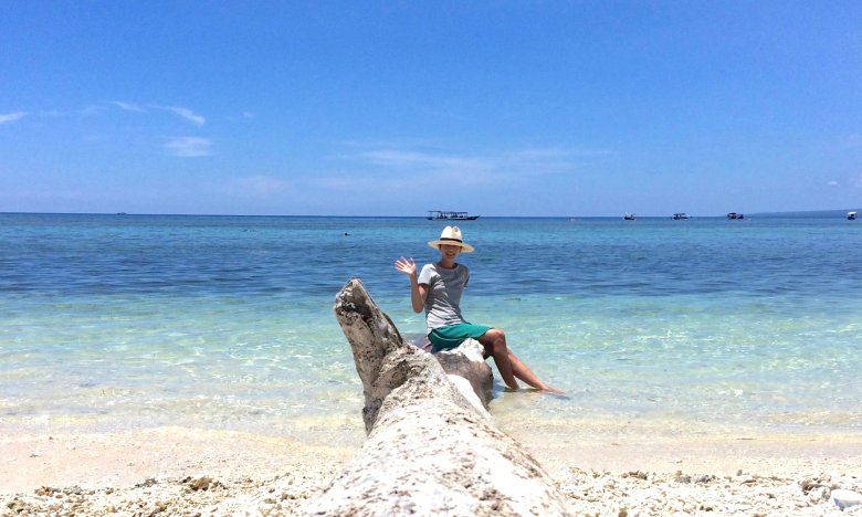 Kremowo-białe plaże, szafirowo-turkusowe morze i głęboki błękit nieba, Gili Meno, 2016