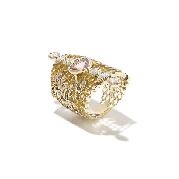 Biżuteria projektu Dorothee Potocki