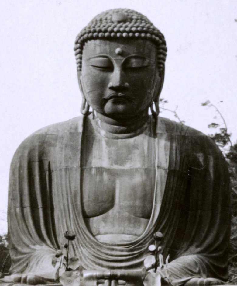Kamakura Daibutsu, czyli posąg Wielkiego Buddy w mieście Kamakura w Japonii
