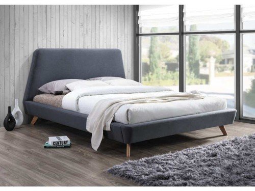 Neutralna sypialnia. Minimalistycznie, ale przytulnie.