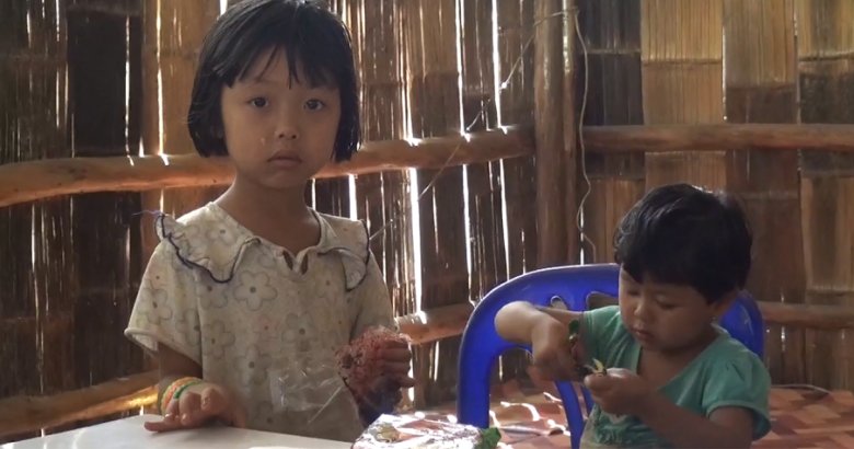 Córki Swedena. Nigdy nie opuściły i prawdopodobnie jeszcze długo nie opuszczą terenu obozu uchodźców