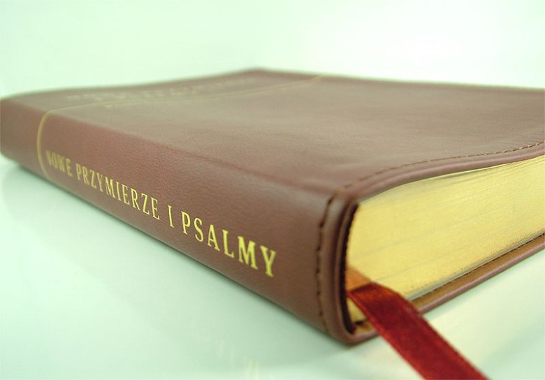 Nowe Przymierze i Psalmy w przekładzie Ewangelicznego Instytutu Biblijnego