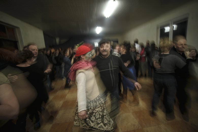 zabawa po kusakach / wieś Przystałowice Małe