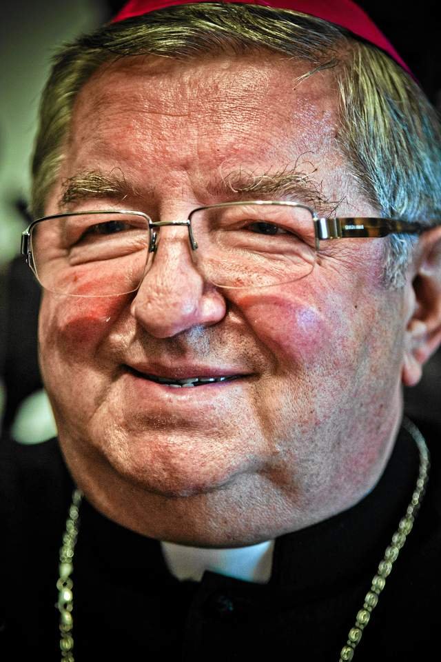 Arcybiskup Sławoj Głódź zna już odpowiedzi. A Ty?