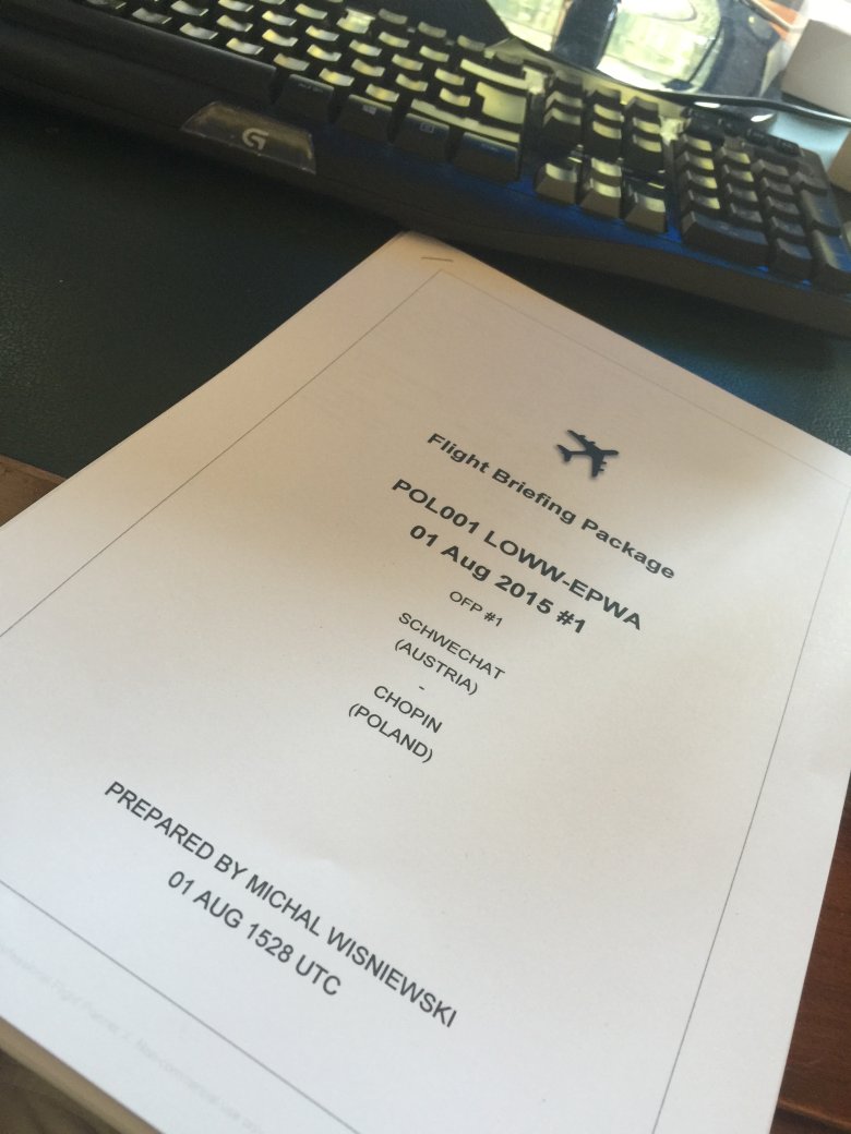 Plan lotu LOWW-EPWA.