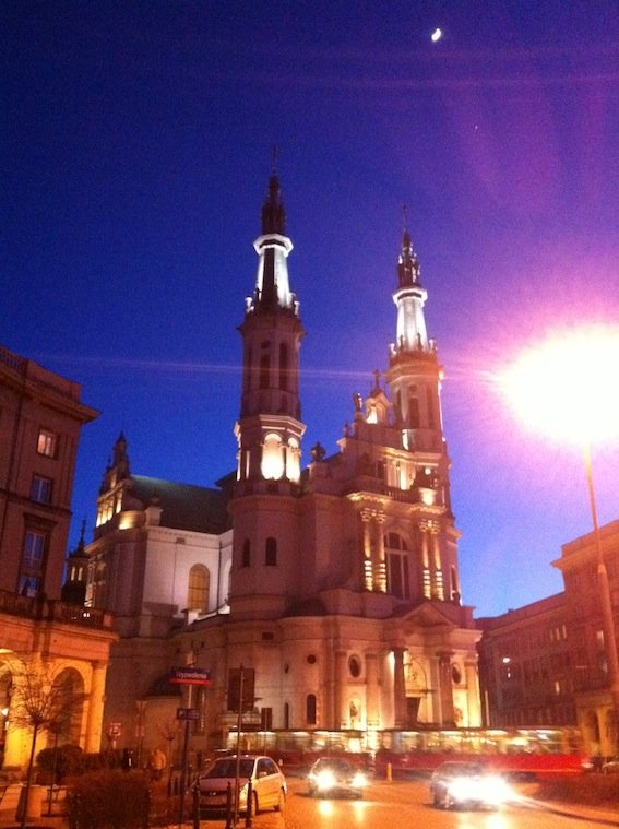 Kościół Najświętszego Zbawiciela to jedno z bardziej udanych dzieł przedwojennego architekta, Józefa Piusa Dziekońskiego.