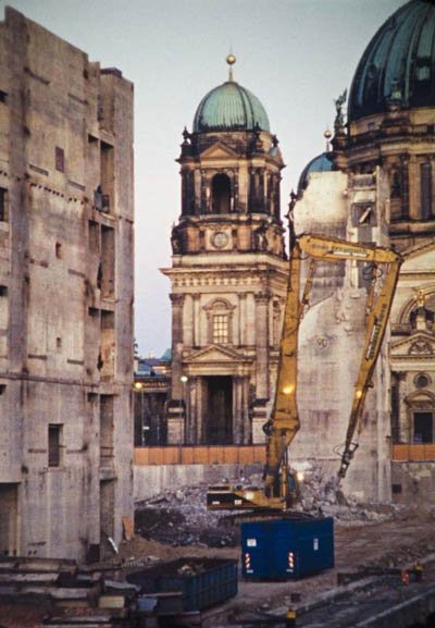 Reynold Reynolds "Last Day of the Republic", 2011