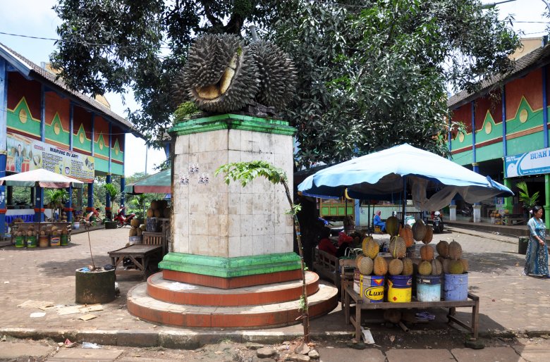 Pomnik Duriana w jawajskiej Jepara