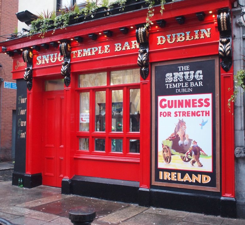 Temple Bar – jeden z najsłynniejszych pubów Dublina.