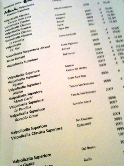 To tylko pierwsza strona karty win. @Trattoria Al Pompiere, Werona.