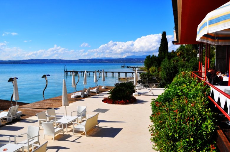 Garda jesienią równie piekna co latem. Tylko żagli mniej...