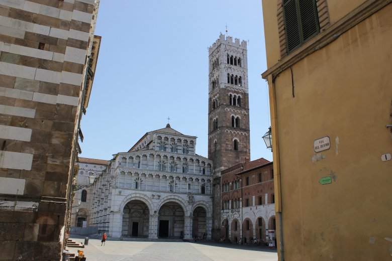 W Luce urokliwe ciasne uliczki niespodziewanie kończą się wyjątkowymi architektonicznymi perełkami