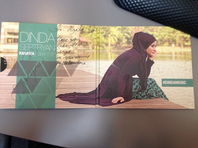 Od Dindy dostałam jej płytę z autografem.