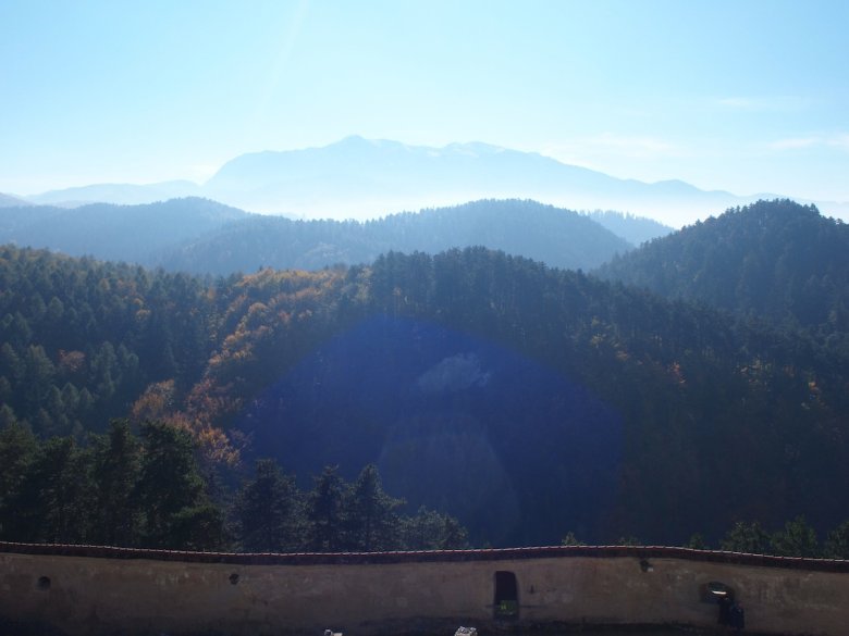 Karpacka panorama z chłopskiego zamku.