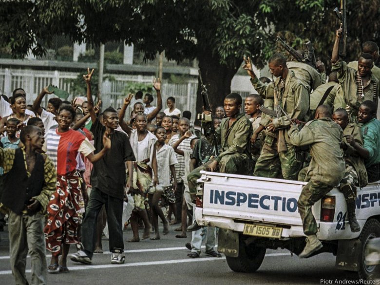 Żołnierze Kabili na ulicach Kinszasy