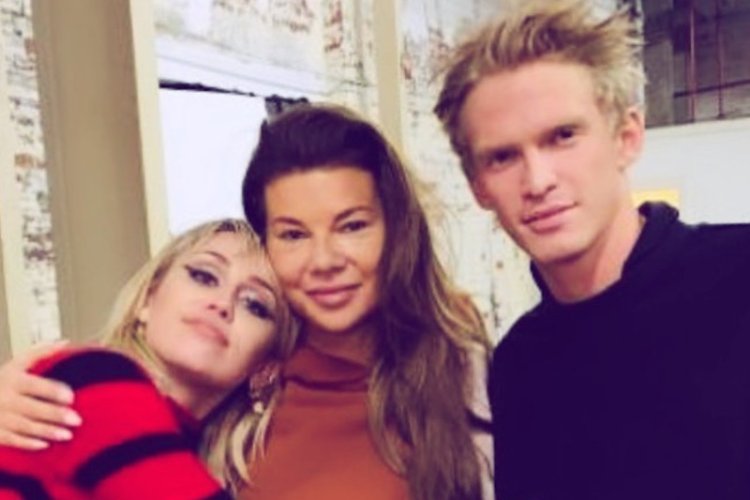 Znalezione obrazy dla zapytania gorniak miley cyrus