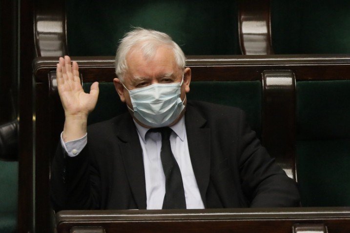 New York Times Do Tego Kaczynski I Orban Wykorzystuja Koronawirusa Natemat Pl