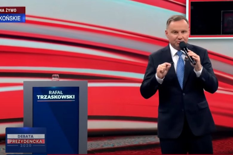 Prezydent Andrzej Duda podczas debaty TVP w Końskich.